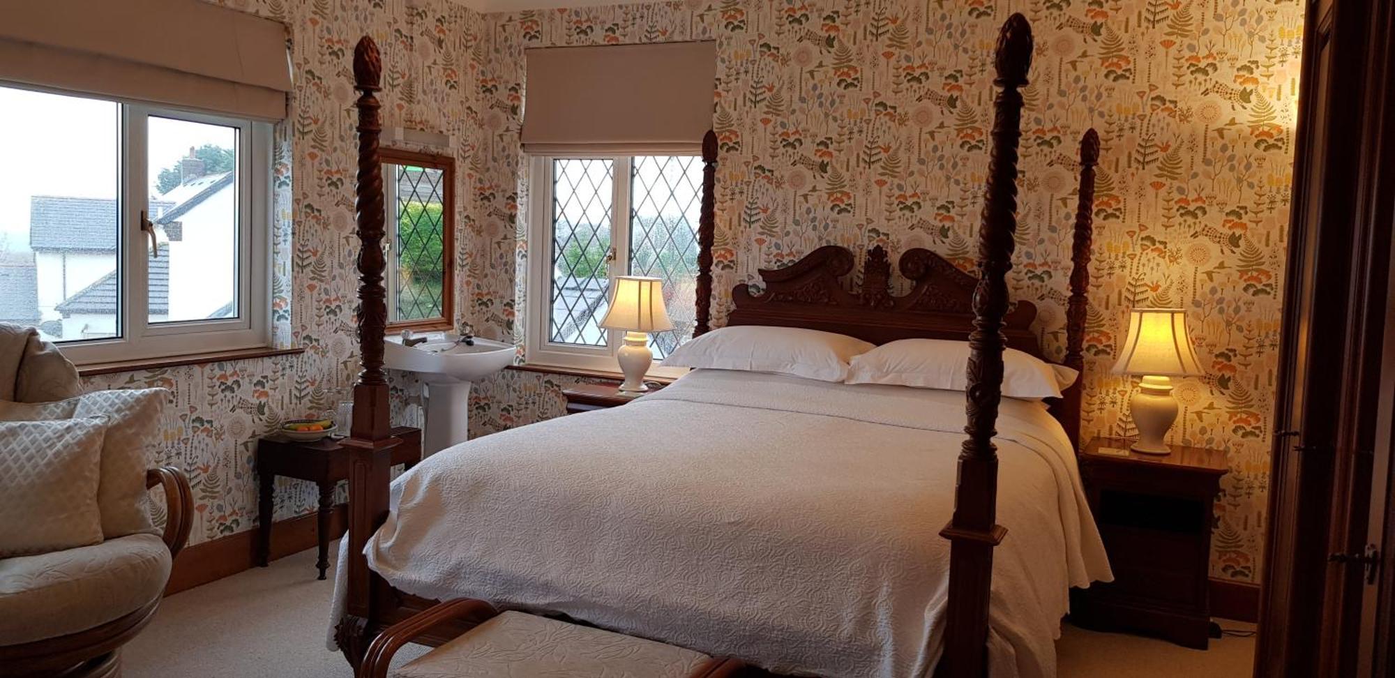 Bed and Breakfast Wychwood House Penally Habitación foto