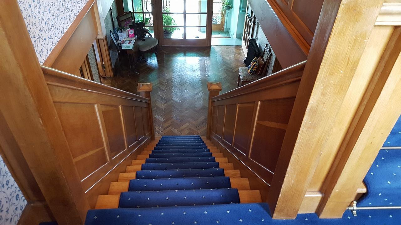Bed and Breakfast Wychwood House Penally Exterior foto